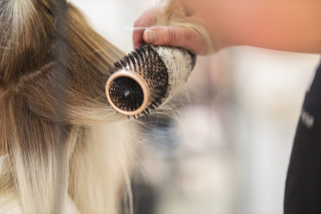 You can get head lice in a hair salon through the equipment.