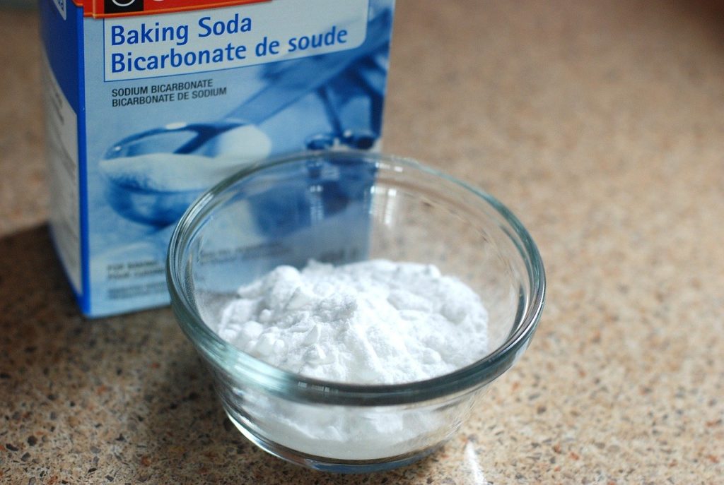 You can use baking soda as an alternative to lemon spray for fleas.