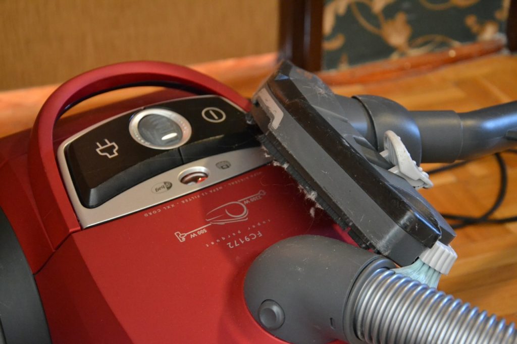 Get rid of fleas in your bed by using a vacuum cleaner